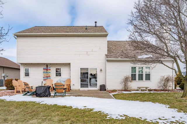 9528 Carine Cove, Fort Wayne, IN 46835