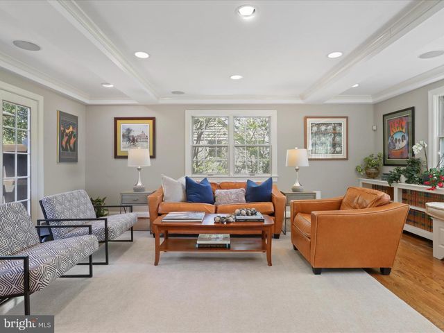 4725 ROCK SPRING RD, Arlington, VA 22207