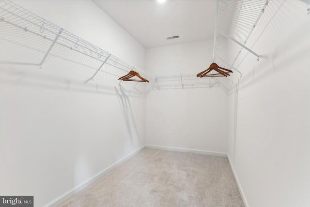 401 BECK MILL RD, Hanover, PA 17331