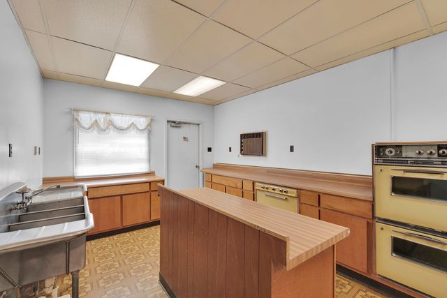 108 McDowell Drive, Boiling Springs, SC 29316