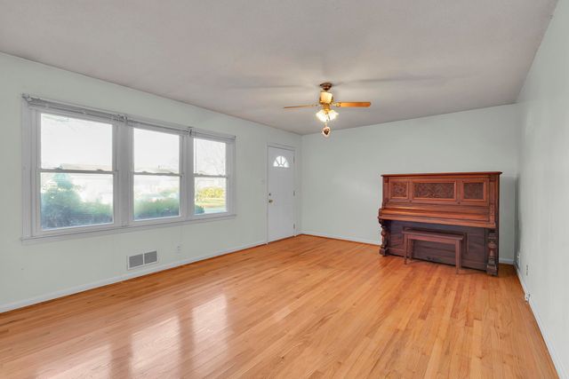 108 McDowell Drive, Boiling Springs, SC 29316