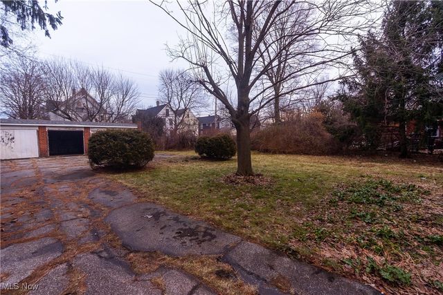 2245 E 87th Street, Cleveland, OH 44106