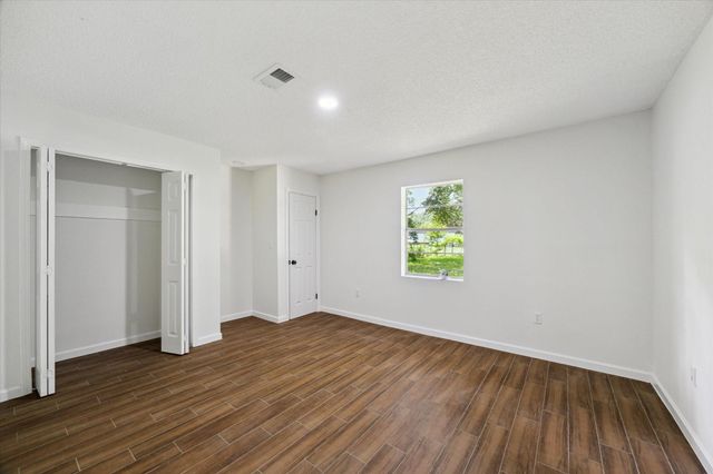 20576 Kings Road, New Caney, TX 77357