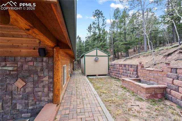 526 Wakanda Trail, Woodland Park, CO 80863
