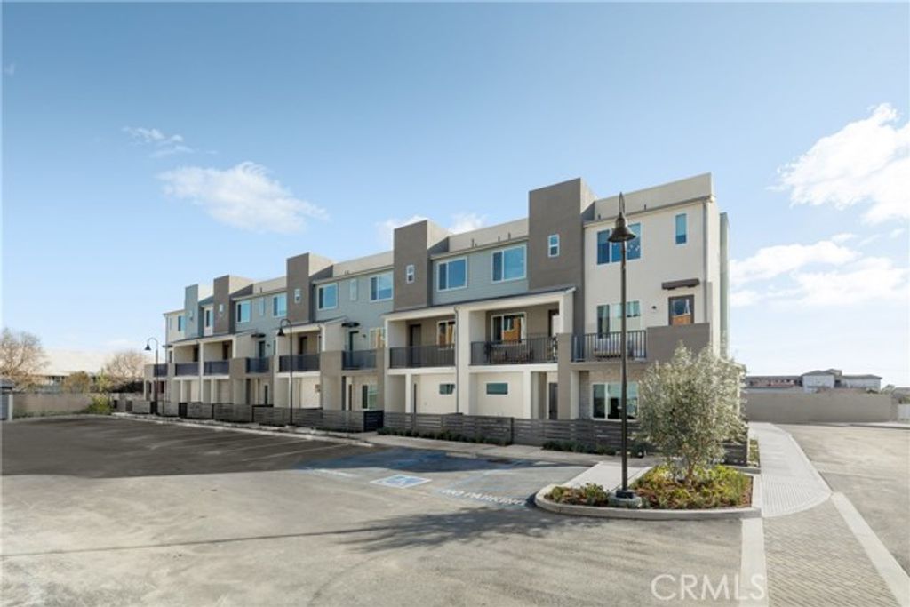 11706 Arkansas Street E, Artesia, CA 90701