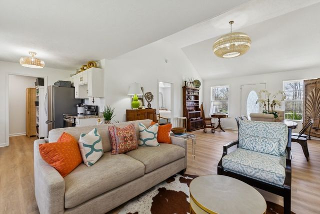 1532 Patrick Dr, Lewisburg, TN 37091