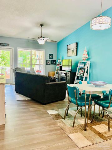 7101 Joy St H5, Pensacola, FL 32504