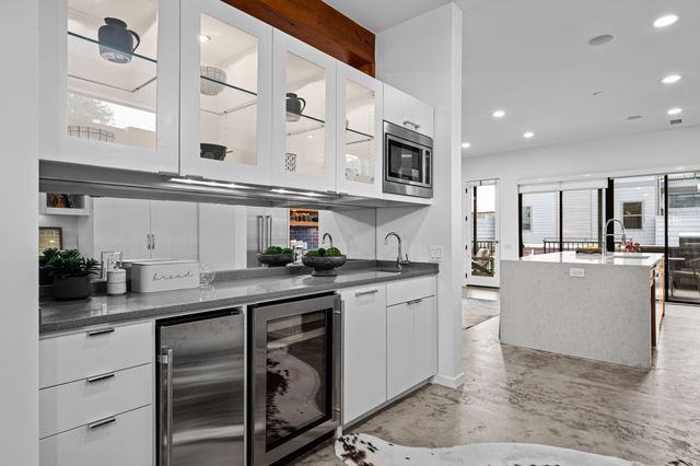 5645 Vickery Boulevard, Dallas, TX 75206