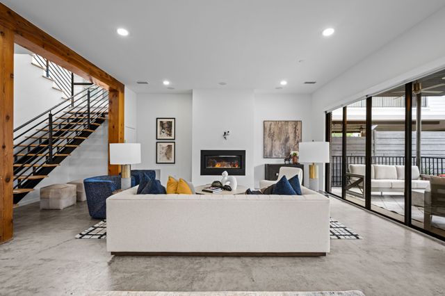 5645 Vickery Boulevard, Dallas, TX 75206