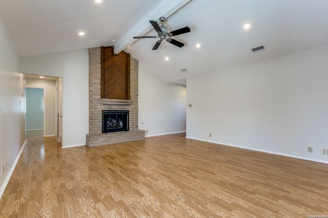 7906 Dove Flight, San Antonio, TX 78250