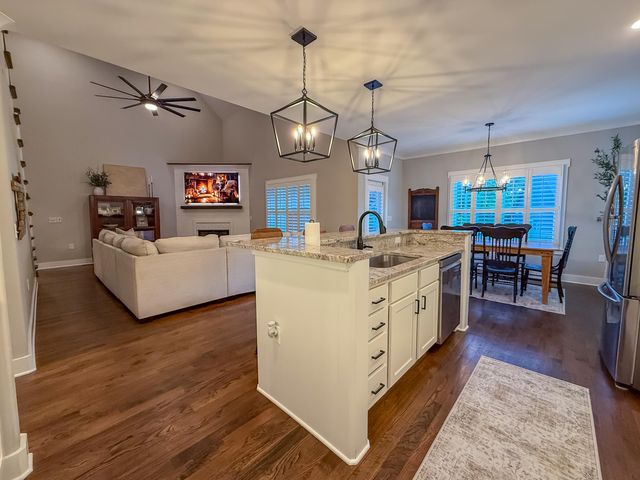 175 Ridge Crest Court SW, Mcdonald, TN 37353