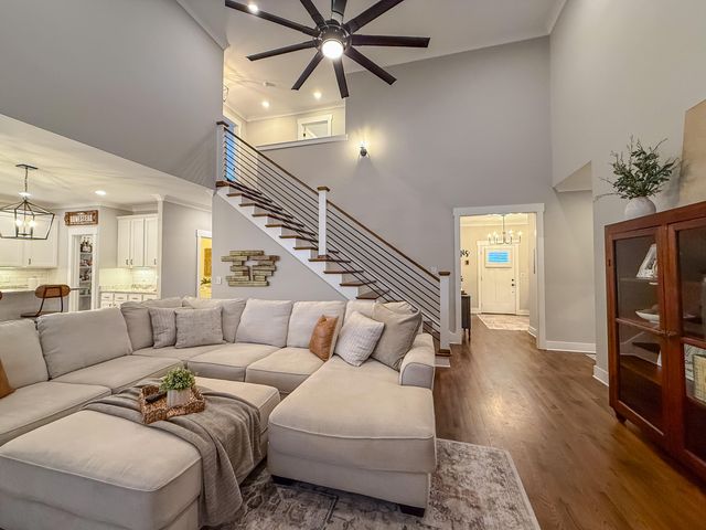175 Ridge Crest Court SW, Mcdonald, TN 37353