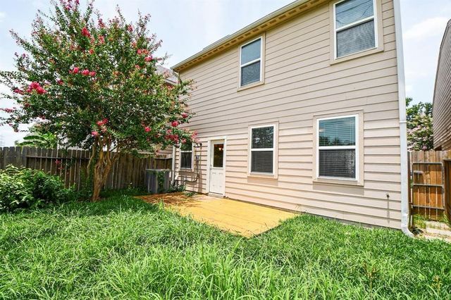 10909 Panther Court SW, Houston, TX 77099