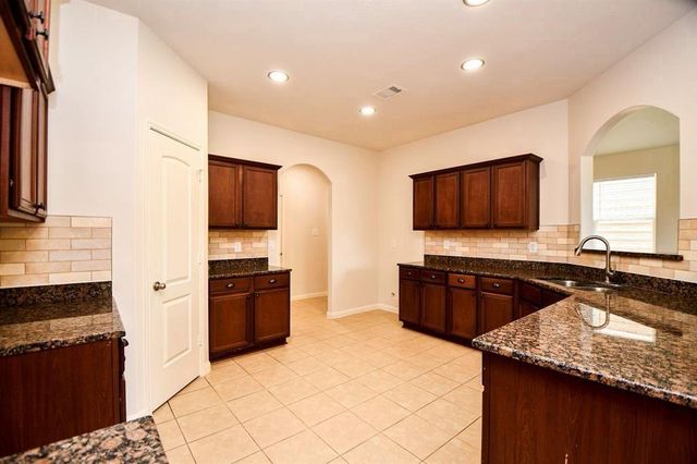10909 Panther Court SW, Houston, TX 77099
