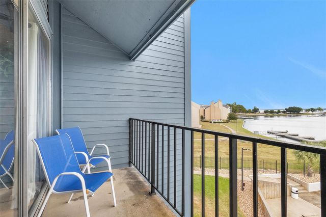 12500 Melville Drive 345D, Montgomery, TX 77356
