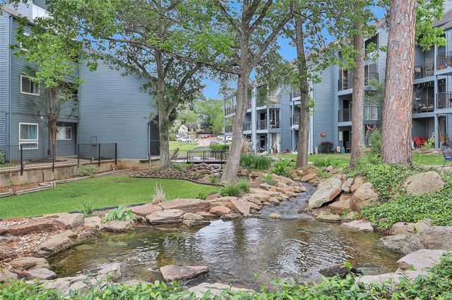 12500 Melville Drive 345D, Montgomery, TX 77356
