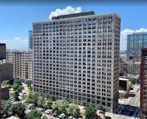 600 S Dearborn Street 801-802, Chicago, IL 60605