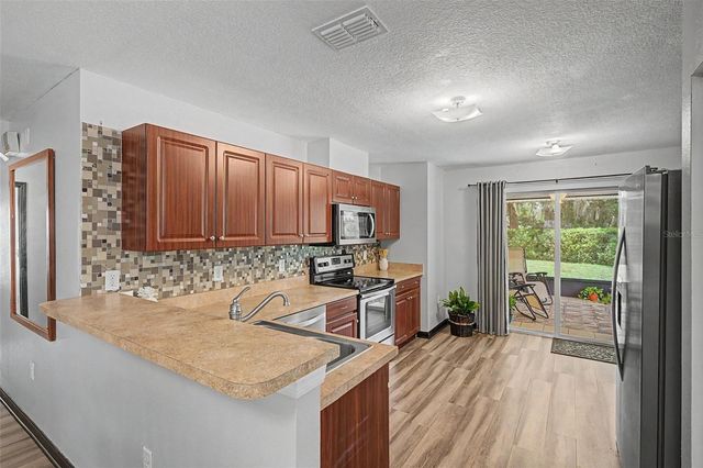 15373 CALLISTA LANE, Dade City, FL 33523