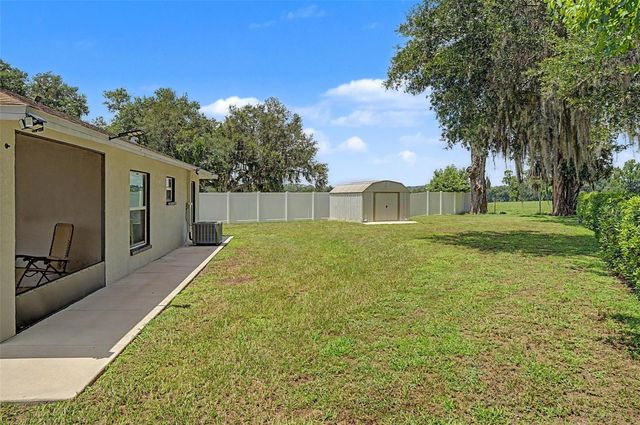 15373 CALLISTA LANE, Dade City, FL 33523