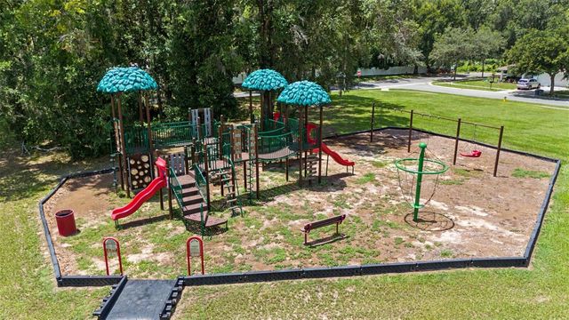 15373 CALLISTA LANE, Dade City, FL 33523