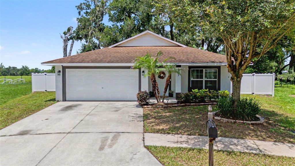 15373 CALLISTA LANE, Dade City, FL 33523