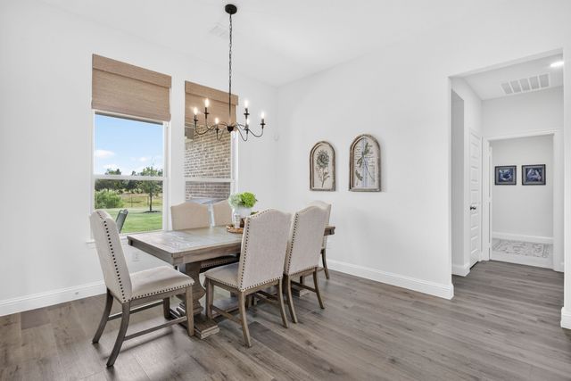 134 Hollingsworth Lane, Glenn Heights, TX 75154