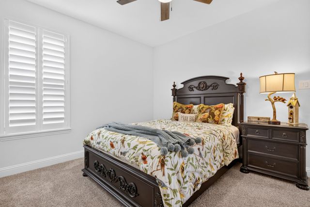 134 Hollingsworth Lane, Glenn Heights, TX 75154