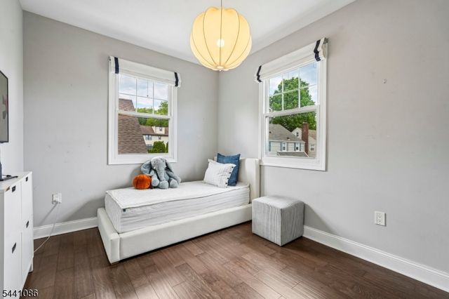 53 Dohrman Ave, Teaneck Twp., NJ 07666
