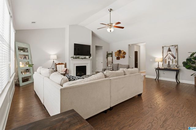 535 DOSS FERRY PARKWAY, Kimberly, AL 35091