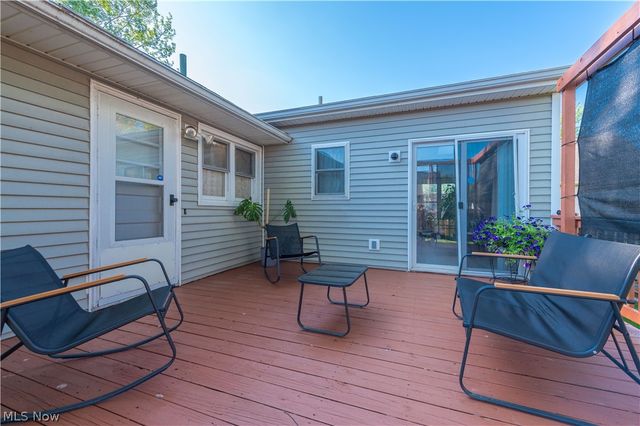 700 Harris Road, Sheffield Lake, OH 44054