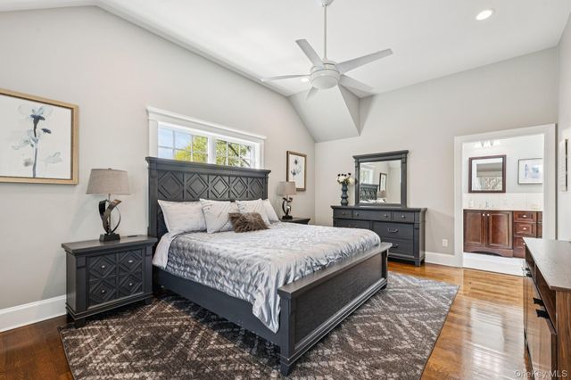 155 Bengeyfield Drive, East Williston, NY 11596