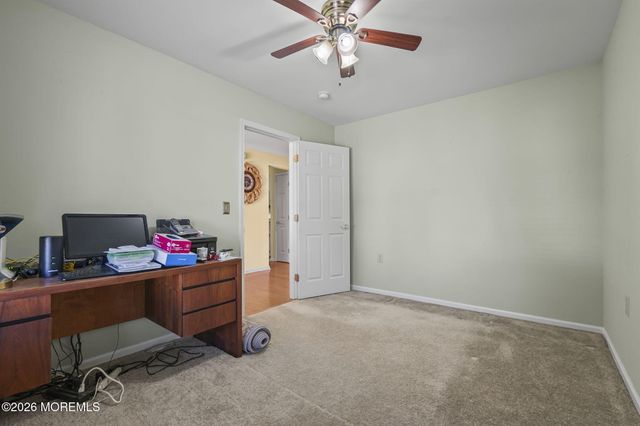 5 Grosunor Court, Jackson, NJ 08527