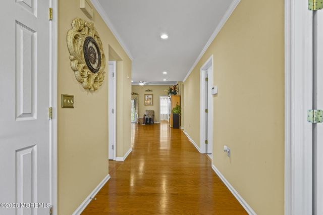 5 Grosunor Court, Jackson, NJ 08527