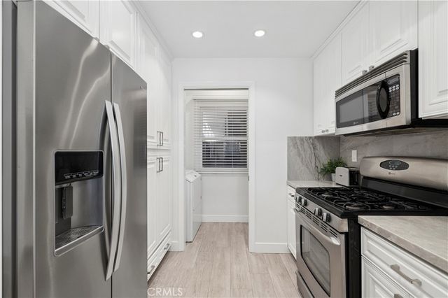 1900 Pacific Coast 9, Huntington Beach, CA 92648