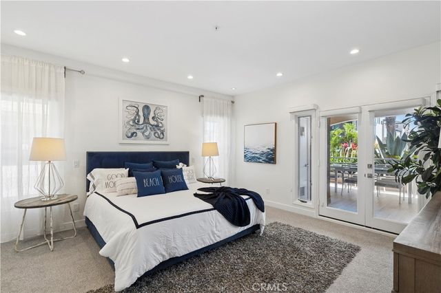 1900 Pacific Coast 9, Huntington Beach, CA 92648