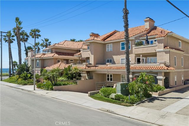 1900 Pacific Coast 9, Huntington Beach, CA 92648