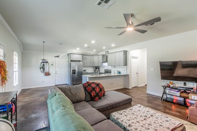 625 Delano St, Waco, TX 76704