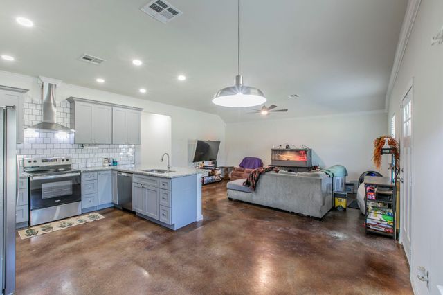 625 Delano St, Waco, TX 76704