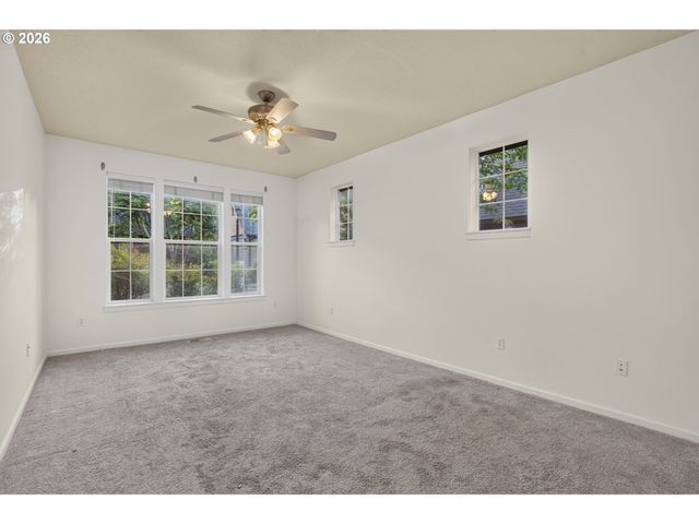 7095 Ne ROCKY BROOK St, Hillsboro, OR 97124