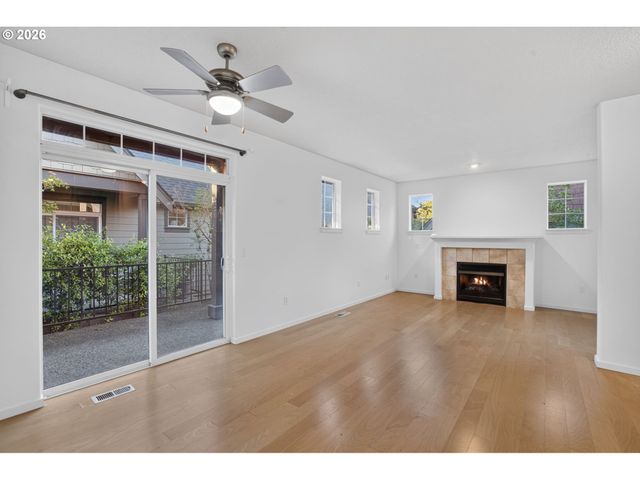 7095 Ne ROCKY BROOK St, Hillsboro, OR 97124