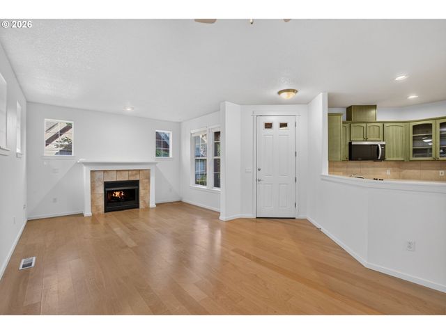 7095 Ne ROCKY BROOK St, Hillsboro, OR 97124