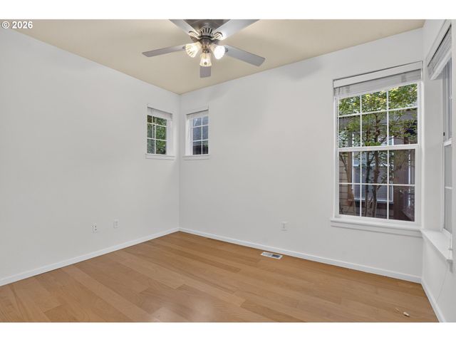7095 Ne ROCKY BROOK St, Hillsboro, OR 97124