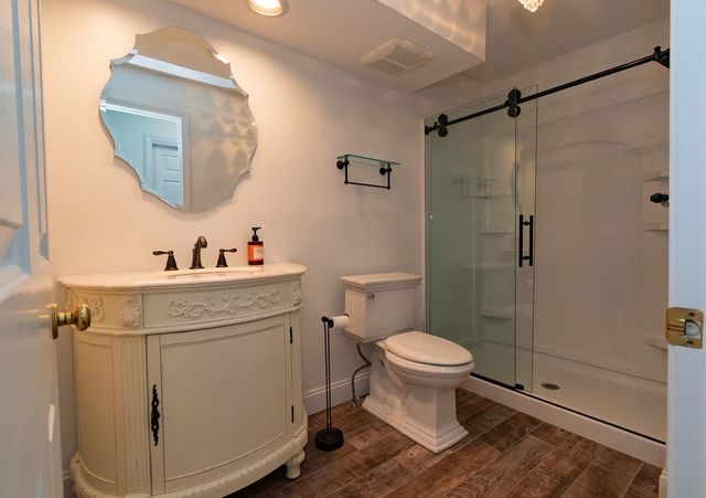 152 Straw Hill Road, Manchester, NH 03104
