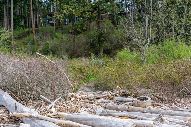 0 Lot 19 Sahalee Court, Clinton, WA 98236