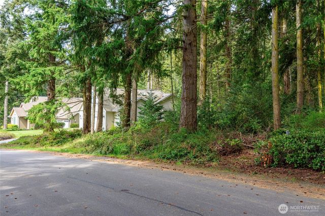 0 Lot 19 Sahalee Court, Clinton, WA 98236