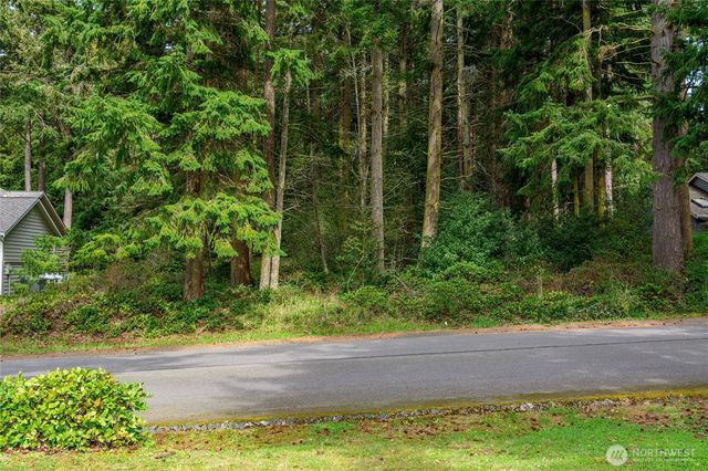 0 Lot 19 Sahalee Court, Clinton, WA 98236