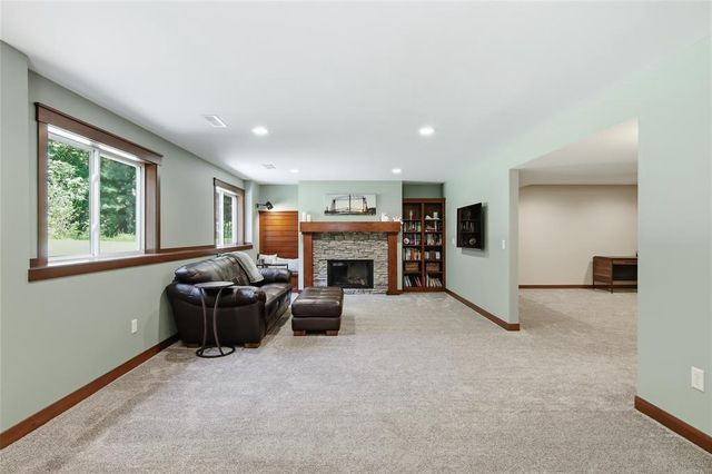 1347 Howard Drive, Eau Claire, WI 54701