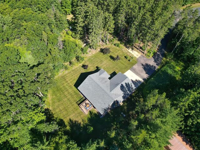 1347 Howard Drive, Eau Claire, WI 54701