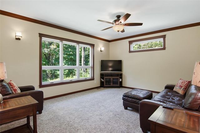 1347 Howard Drive, Eau Claire, WI 54701