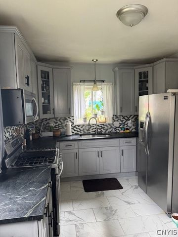 106 West Mohawk Street, Oswego, NY 13126